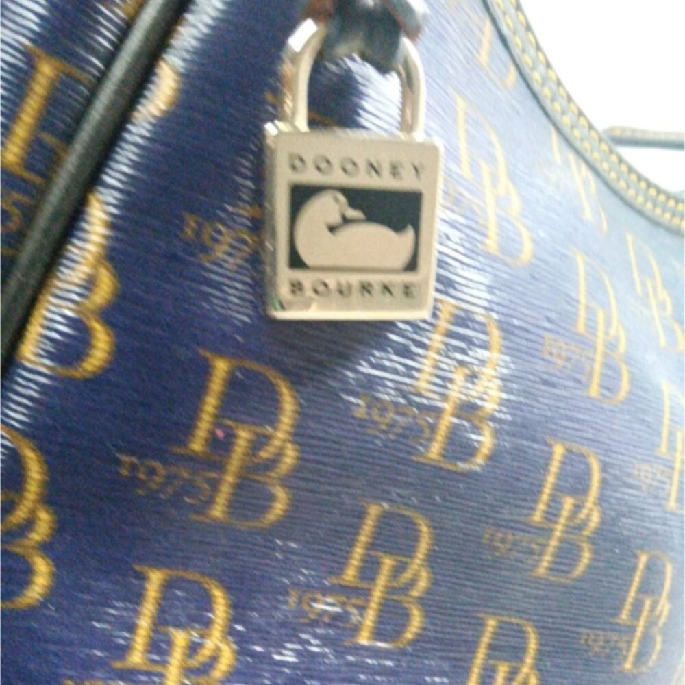 Dooney & Bourke DB75 Signature  Hobo Bag Purple & Brown Shoulder Bag - Picture 5 of 11